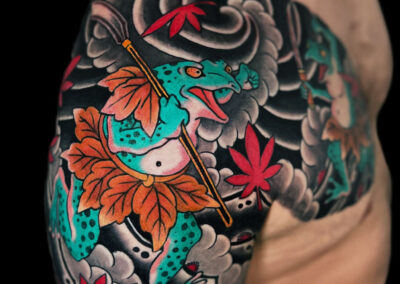 Japanese traditional quarter sleeve and chest panel of kaeru and windbars